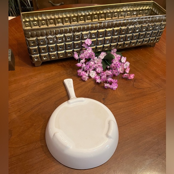 VTG CorningWare France All-White Pan, 6.75” Dish, MW 83B MIcro/Browning Dish - Picture 2 of 7